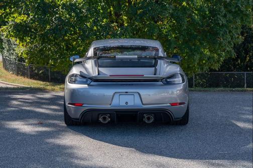 2025 Porsche 718 Cayman GT4 RS