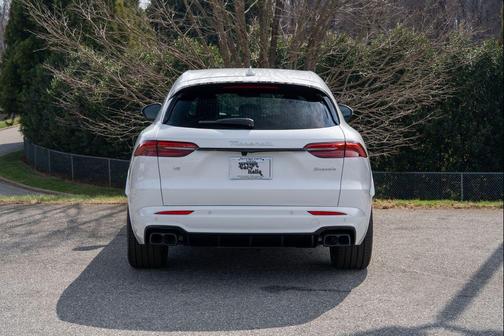 2026 Maserati Grecale Modena