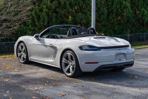 2024 Porsche 718 Boxster Style Edition