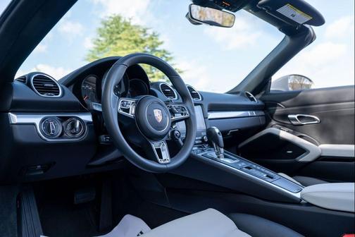 2024 Porsche 718 Boxster Style Edition