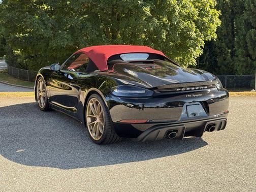 2022 Porsche 718 Spyder 2DR SPYDER