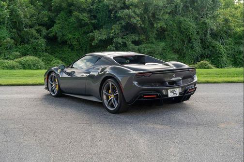 2023 Ferrari 296 GTB 2DR CPE