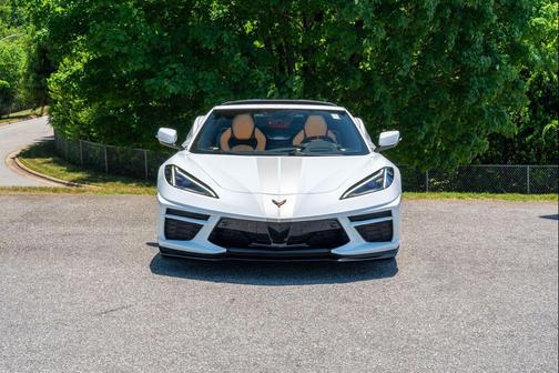 Arctic White 2022 Chevrolet Corvette Stingray w/2LT