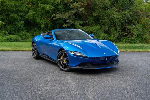 2024 Ferrari Roma Base