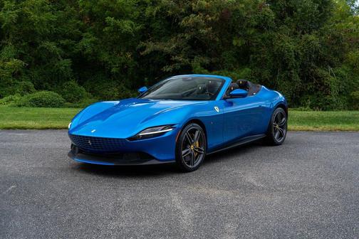 2024 Ferrari Roma Base