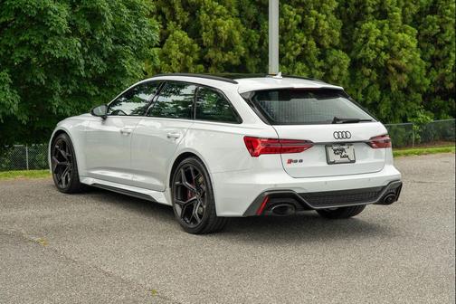 2024 Audi RS 6 Avant 4.0T