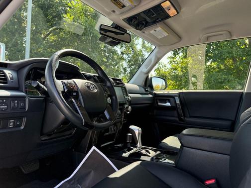 2024 Toyota 4Runner TRD Off Road Premium