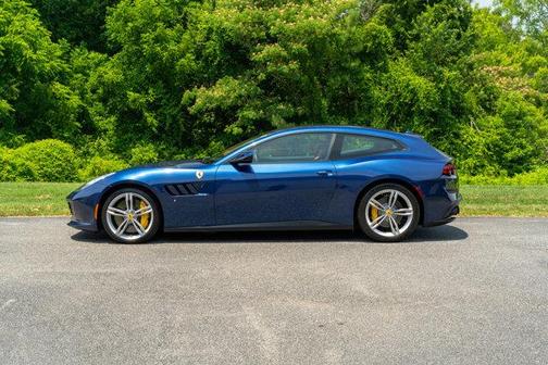 2017 Ferrari GTC4Lusso V12