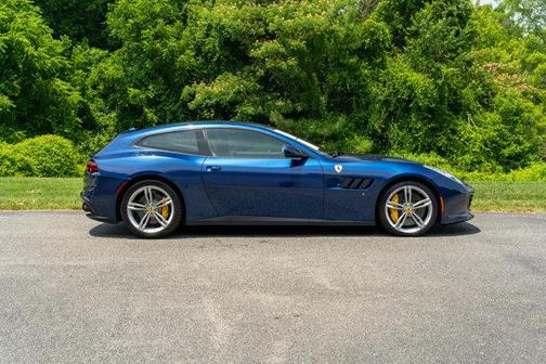 2017 Ferrari GTC4Lusso V12
