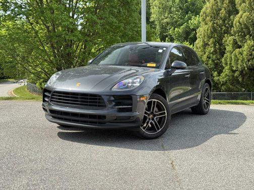 2020 Porsche Macan Base