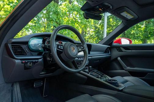 2023 Porsche 911 Carrera