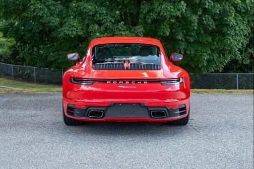 2023 Porsche 911 Carrera