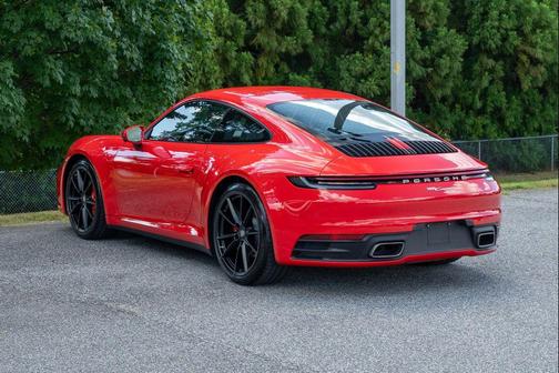 2023 Porsche 911 Carrera
