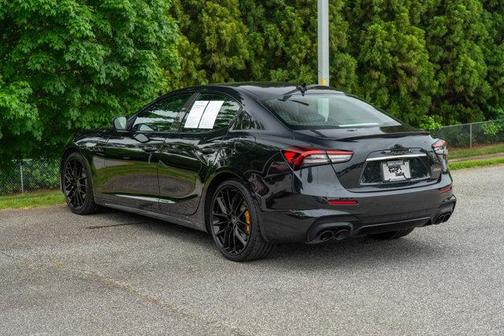 2022 Maserati Ghibli Modena