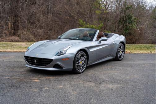 2017 Ferrari California T