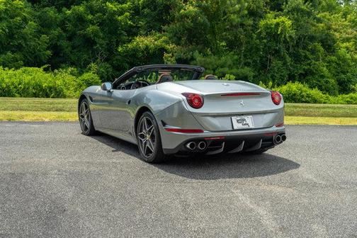 2017 Ferrari California T
