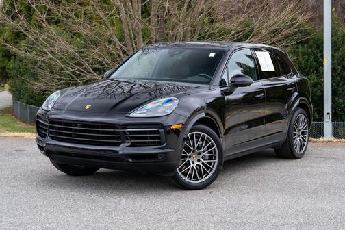 2023 Porsche Cayenne Platinum Edition