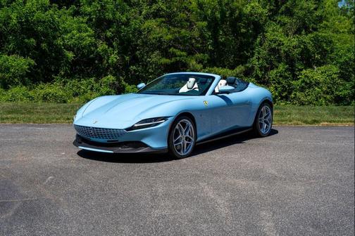 2025 Ferrari Roma Spider Base