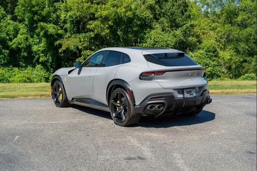 2024 Ferrari Purosangue AWD