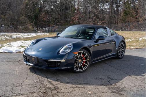 2015 Porsche 911 Targa 4S
