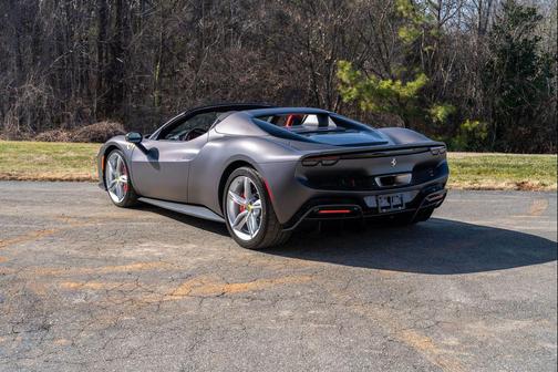 2023 Ferrari 296 GTS 