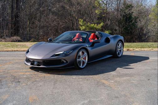 2023 Ferrari 296 GTS 