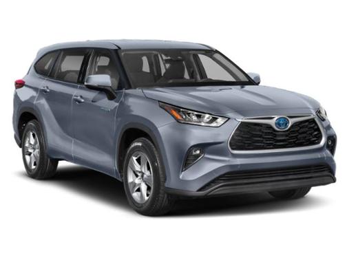 Moon Dust 2022 Toyota Highlander Hybrid Limited