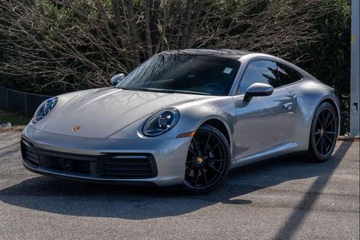 2021 Porsche 911 Carrera