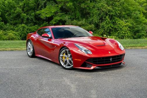 2013 Ferrari F12berlinetta Base