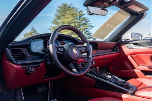 2022 Porsche 911 911 Carrera S