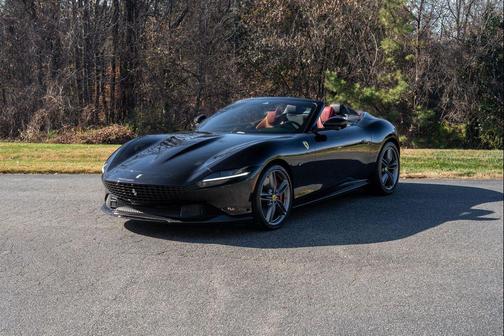 2024 Ferrari Roma Base