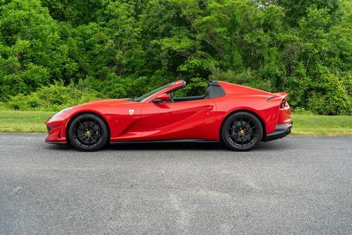 2021 Ferrari 812 GTS 2DR CNV
