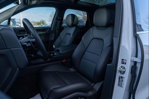 2026 Porsche Cayenne Cayenne E-Hybrid