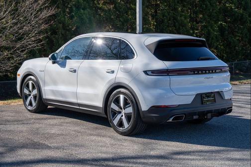 2026 Porsche Cayenne Cayenne E-Hybrid