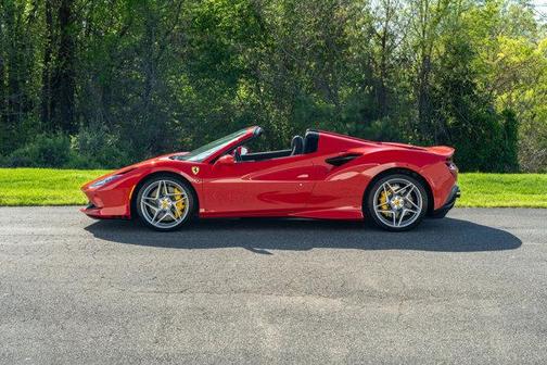 2022 Ferrari F8 Spider 2DR CNV