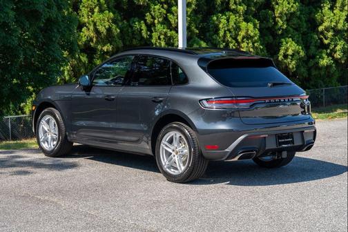 2026 Porsche Macan Macan