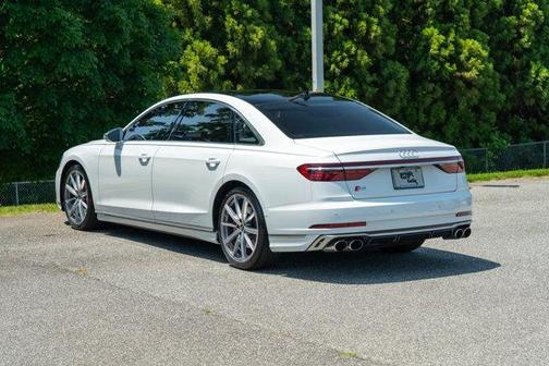 2022 Audi S8 4.0T