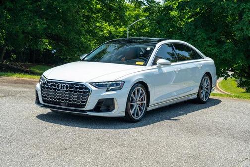 2022 Audi S8 4.0T