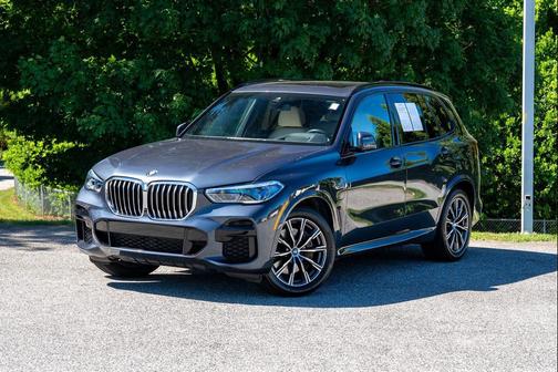 Gray Metallic 2022 BMW X5 PHEV xDrive45e