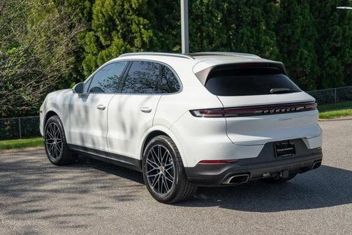 2024 Porsche Cayenne 4DR AWD