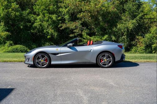 2019 Ferrari Portofino Base