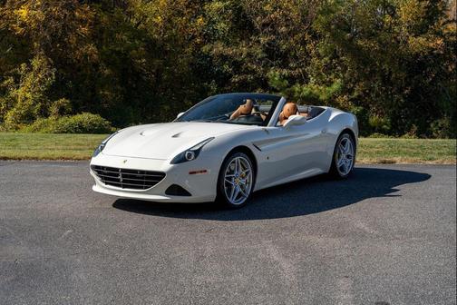 2015 Ferrari California T