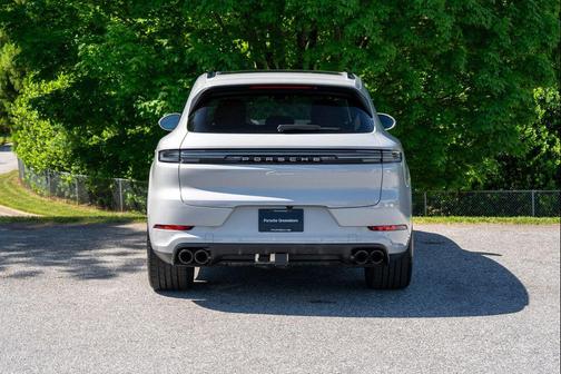 2026 Porsche Cayenne Cayenne
