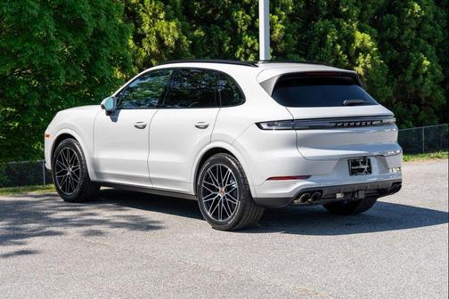 2026 Porsche Cayenne Cayenne