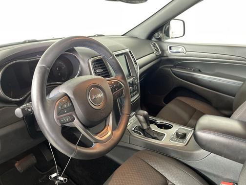 2018 Jeep Grand Cherokee Upland for sale in Mishawaka, IN - image 2
