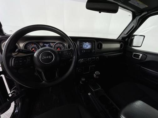 2018 Jeep Wrangler Sport for sale in Mishawaka, IN - image 11
