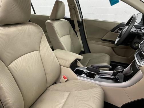 2015 Honda Accord LX for sale in Mishawaka, IN - image 9