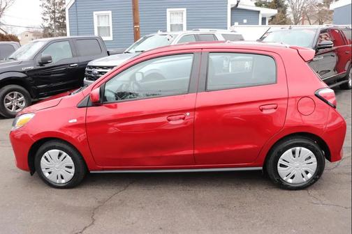 2024 Mitsubishi Mirage ES