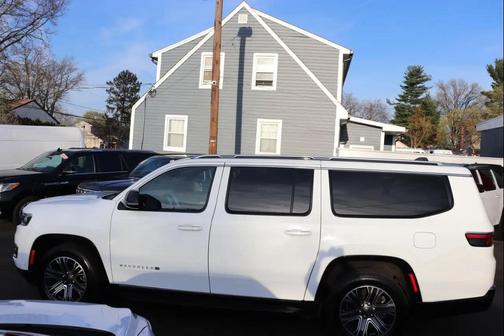 Bright White Clearcoat 2024 Jeep Wagoneer L Series II 4x4