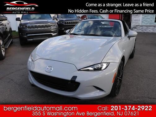 2025 Mazda MX-5 Miata RF Grand Touring
